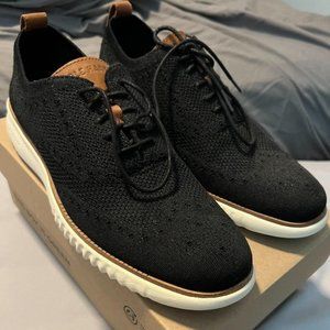 Black Cole Haan dress shoes size 9.5